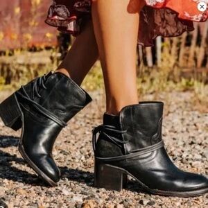 NEW Freebird Casey Booties - Black - Women's Size 12